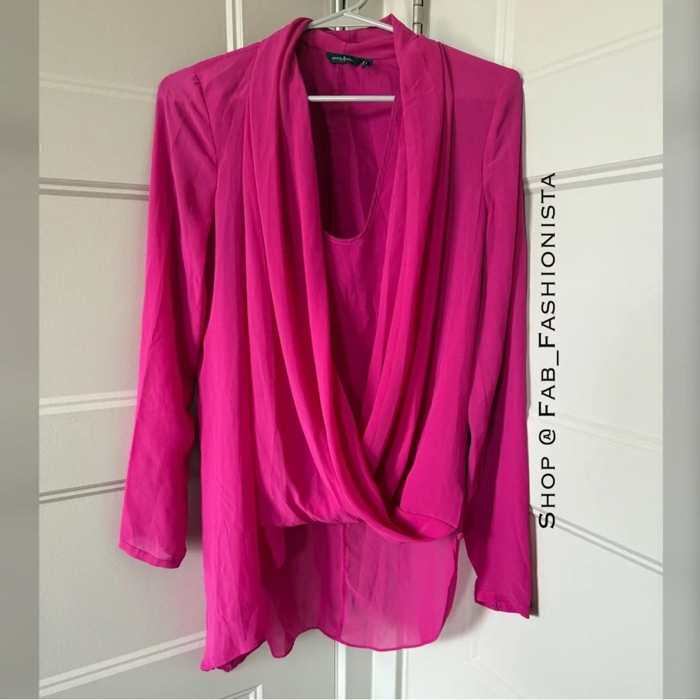 Guess by Marciano Pink Magenta Draped Blouse size Small